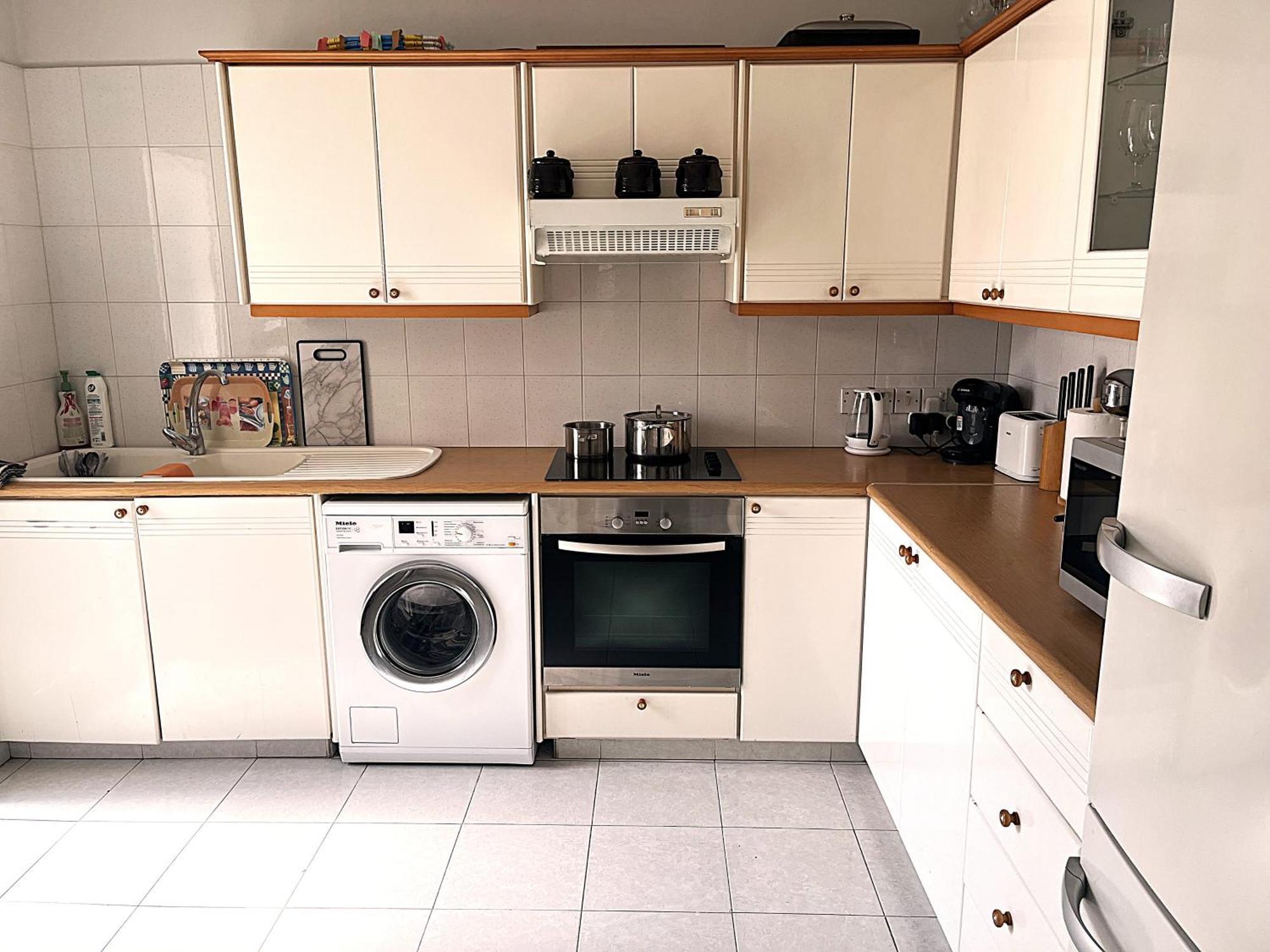 Cyprus-Grecian Sea Apartment Larnaca Luaran gambar